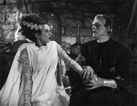 The Bride of Frankenstein! Eine fesselnde Liebesgeschichte zwischen zwei Monstern und eine Kritik an gesellschaftlichen Normen!